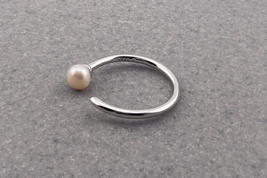 "ELEGANT" Natural Pearl 925 Sterling Silver Adjustable Stacking Ring